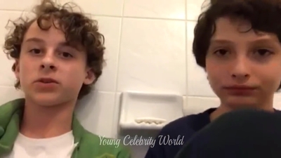2016_-_Periscope_Livestream_mp40502.jpg