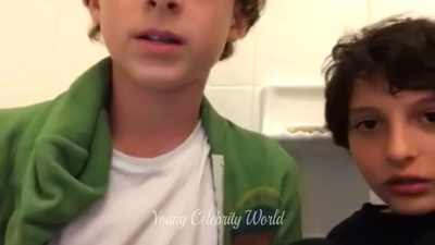 2016_-_Periscope_Livestream_mp40575.jpg