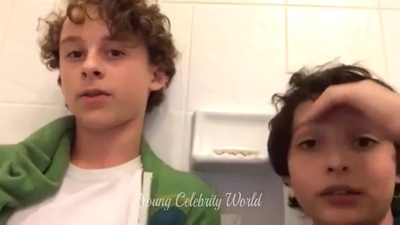 2016_-_Periscope_Livestream_mp40612.jpg