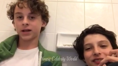 2016_-_Periscope_Livestream_mp40706.jpg