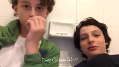 2016_-_Periscope_Livestream_mp40740.jpg
