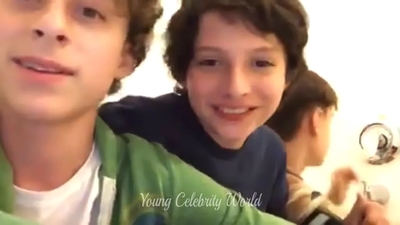 2016_-_Periscope_Livestream_mp40991.jpg