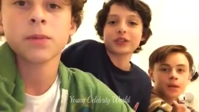 2016_-_Periscope_Livestream_mp41001.jpg