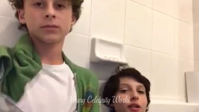 2016_-_Periscope_Livestream_mp41059.jpg