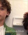 2016_-_Periscope_Livestream_mp40671.jpg