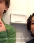 2016_-_Periscope_Livestream_mp40734.jpg