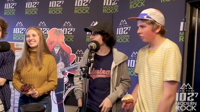 2018-03-29_-_Calpurnia_Interview_with_102_7_THE_PEAK_in_Vancouver_mp40435.jpg