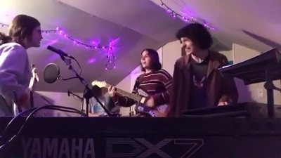 2018-11-07_-_Finn_Wolfhard_Instagram_Video_mp42615.jpg