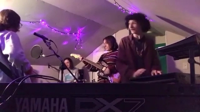 2018-11-07_-_Finn_Wolfhard_Instagram_Video_mp42633.jpg