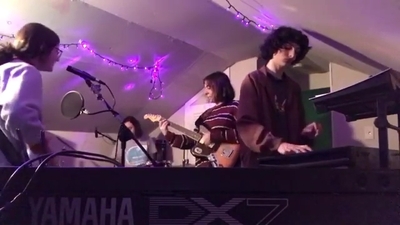 2018-11-07_-_Finn_Wolfhard_Instagram_Video_mp42660.jpg