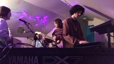 2018-11-07_-_Finn_Wolfhard_Instagram_Video_mp42664.jpg