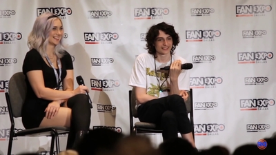 2019-05-13_-_Fan_Expo_-_Stranger_Things_Panel_mp42899.jpg