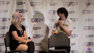 2019-05-13_-_Fan_Expo_-_Stranger_Things_Panel_mp43238.jpg