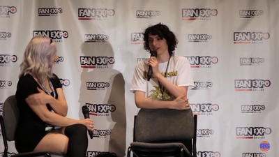 2019-05-13_-_Fan_Expo_-_Stranger_Things_Panel_mp43252.jpg