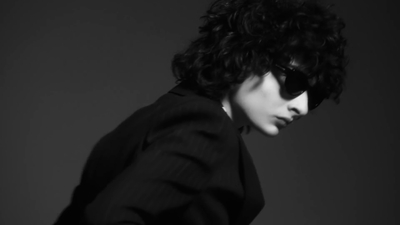 2019-05-27_-_SAINT_LAURENT_-_FALL_WINTER_2019_mp40034.jpg