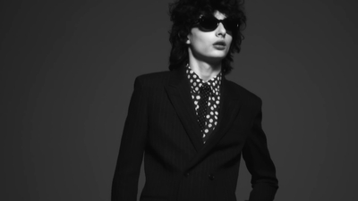 2019-05-27_-_SAINT_LAURENT_-_FALL_WINTER_2019_mp40048.jpg