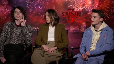 2019-06-28_-_FOX_5_Washington_DC_-_Stranger_Things_S03_Interview_mp42857.jpg