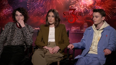 2019-06-28_-_FOX_5_Washington_DC_-_Stranger_Things_S03_Interview_mp42887.jpg