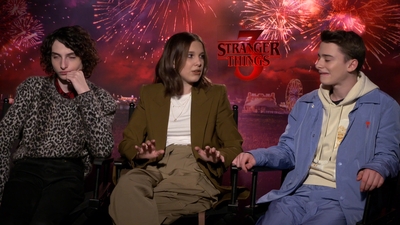 2019-06-28_-_FOX_5_Washington_DC_-_Stranger_Things_S03_Interview_mp42889.jpg