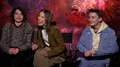 2019-06-28_-_FOX_5_Washington_DC_-_Stranger_Things_S03_Interview_mp42920.jpg