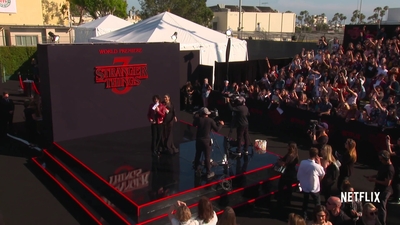 2019-06-28_-_Stranger_Things_Season_3_Premiere_NEW_mp41028.jpg
