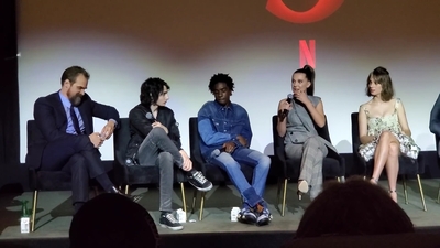 2020-01-11_-_Stranger_Things_Season_3_Q_and_A_mp41291.jpg