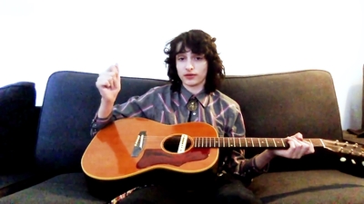 2020-05-19_-_GQ_-_10_Things_Finn_Wolfhard_Cant_Live_Without_mp42868.jpg