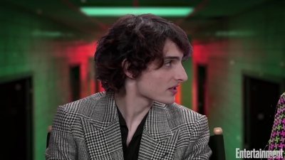 2022-05-25_-_Entertainment_Weekly_-_Stranger_Thins_S04_Interview_mp419088.jpg