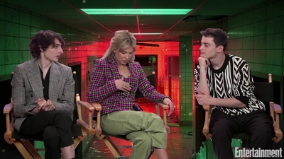2022-05-25_-_Entertainment_Weekly_-_Stranger_Thins_S04_Interview_mp419121.jpg