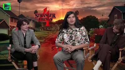 2022-05-27_-_Hits_Radio_-_Stranger_Thins_S04_Interview_mp40035.jpg