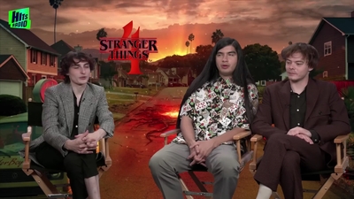 2022-05-27_-_Hits_Radio_-_Stranger_Thins_S04_Interview_mp40156.jpg