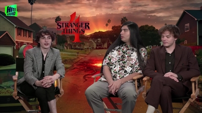 2022-05-27_-_Hits_Radio_-_Stranger_Thins_S04_Interview_mp40159.jpg