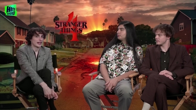 2022-05-27_-_Hits_Radio_-_Stranger_Thins_S04_Interview_mp40164.jpg