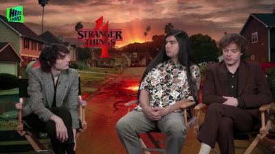 2022-05-27_-_Hits_Radio_-_Stranger_Thins_S04_Interview_mp40196.jpg