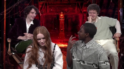 2022-05-27_-_MTV_News_-_Stranger_Thins_S04_Interview_mp40524.jpg