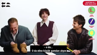 2022-06-14_-_Stranger_Translator_-_Stranger_Things_S04_Interview_mp46664.jpg
