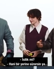 2022-06-14_-_Stranger_Translator_-_Stranger_Things_S04_Interview_mp46710.jpg