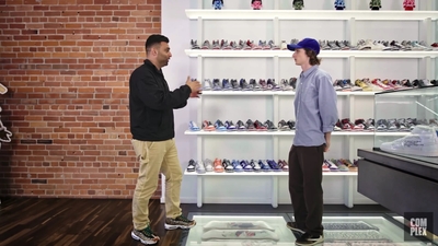 2022-07-11_-_Finn_Wolfhard_Goes_Sneaker_Shopping_With_Complex_mp48213.jpg