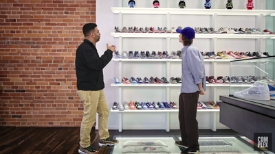 2022-07-11_-_Finn_Wolfhard_Goes_Sneaker_Shopping_With_Complex_mp48235.jpg