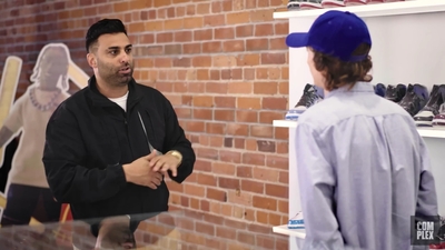2022-07-11_-_Finn_Wolfhard_Goes_Sneaker_Shopping_With_Complex_mp48242.jpg