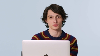 2023-02-01_-_GQ_-_Finn_Wolfhard_Replies_to_More_Fans_on_the_Internet_mp40357.jpg