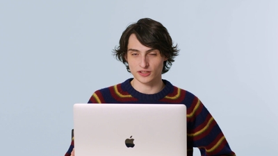 2023-02-01_-_GQ_-_Finn_Wolfhard_Replies_to_More_Fans_on_the_Internet_mp40383.jpg