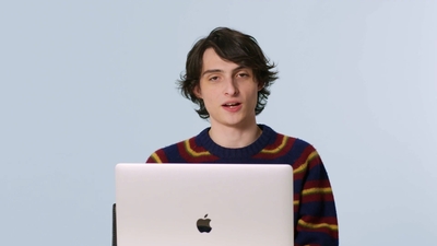 2023-02-01_-_GQ_-_Finn_Wolfhard_Replies_to_More_Fans_on_the_Internet_mp40572.jpg