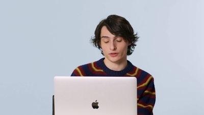 2023-02-01_-_GQ_-_Finn_Wolfhard_Replies_to_More_Fans_on_the_Internet_mp40624.jpg