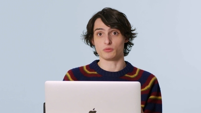2023-02-01_-_GQ_-_Finn_Wolfhard_Replies_to_More_Fans_on_the_Internet_mp40674.jpg