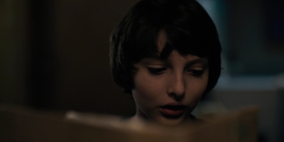 Stranger_Things_S01E01_mp40128.jpg