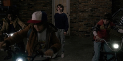 Stranger_Things_S01E01_mp40266.jpg
