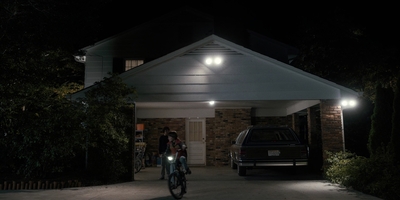 Stranger_Things_S01E01_mp40284.jpg