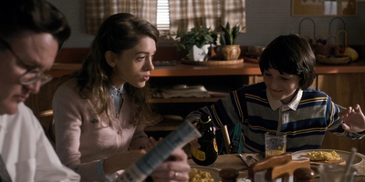 Stranger_Things_S01E01_mp40735.jpg