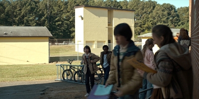 Stranger_Things_S01E01_mp40781.jpg